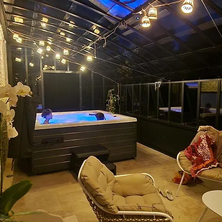 Country house Vendee Avec Et Terrasse *