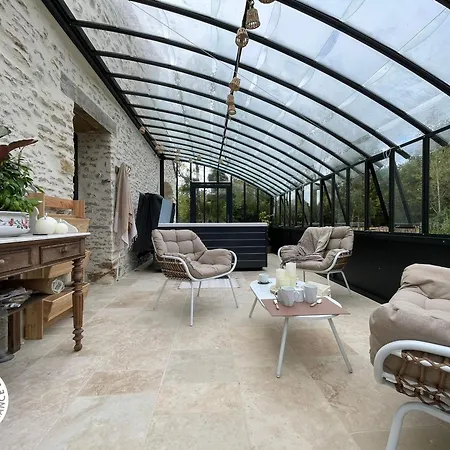 Country house Vendee Avec Et Terrasse