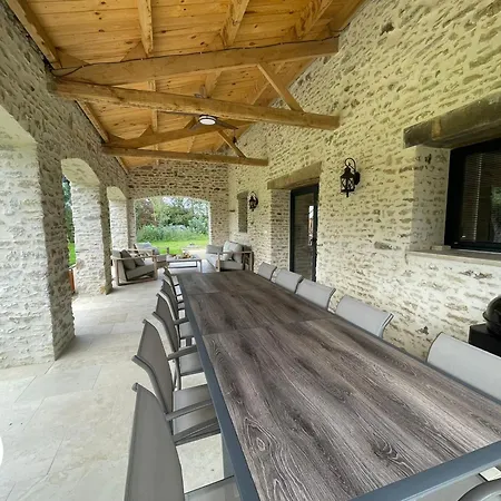 Vendee Avec Et Terrasse Les Pineaux