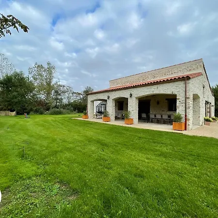 Vendee Avec Et Terrasse - Fr-1-426-592 別荘 *